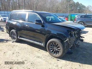 2020 Lexus GX 460 Premium z VIN JTJAM7BX3L5247237, wystawiony jako IAAI lot #41175800 z przebiegiem 88 907 mil mil oraz . Historia ofert i sprzedaży dostępna na DreamBid. Obrazek 1.