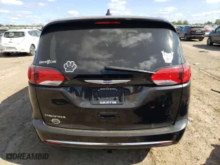 2020 Chrysler Pacifica Touring with VIN 2C4RC1FGXLR158350, listed as a Copart auction lot 73168814 with 0 mi miles and Salvage Title. Bid and sale history available at carsss.com. Image 6.