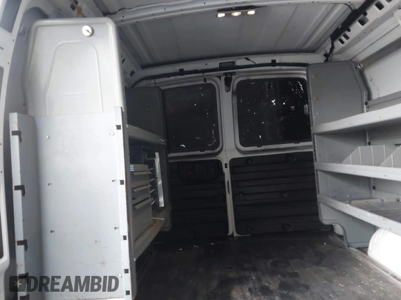 2017 Chevrolet Express Cargo with VIN 1GCWGAFF5H1246698, listed as a IAAI auction lot 42546142 with 186,229 mi miles and . Bid and sale history available at DreamBid. Image 22.