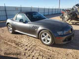 2000 BMW Z3 2.5L with VIN WBACH9341YLF92012, listed as a Copart auction lot 81674944 with 100,985 mi miles and Salvage Title. Bid and sale history available at carsss.com. Image 4.