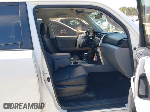2013 Toyota 4Runner SR5 with VIN JTEZU5JR6D5052159, listed as a IAAI auction lot 41704453 with 188,276 mi miles and . Bid and sale history available at DreamBid. Image 5.