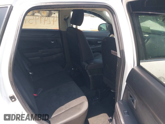 2015 Mitsubishi Outlander GT with VIN 4A4AP4AW5FE055767, listed as a IAAI auction lot 42494576 with 96,349 mi miles and . Bid and sale history available at DreamBid. Image 8.