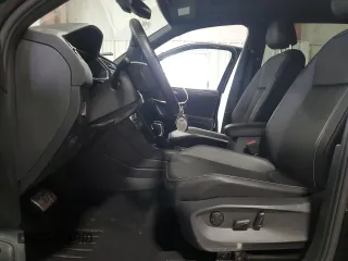 2022 Volkswagen Tiguan SE R-Line Black with VIN 3VV8B7AX6NM168877, listed as a Copart auction lot 47400525 with 21,601 mi miles and Salvage Title. Bid and sale history available at DreamBid. Image 7.