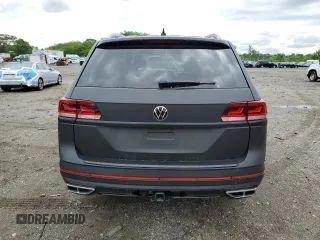 2022 Volkswagen Atlas SEL Premium R-Line with VIN 1V2FR2CA5NC522076, listed as a Copart auction lot 55854025 with 39,494 mi miles and Salvage title. Bid and sale history available at DreamBid. Image 6.