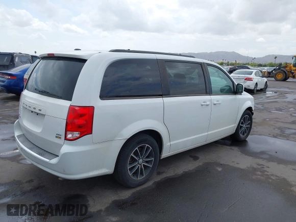 2019 Dodge Grand Caravan GT with VIN 2C4RDGEG7KR565221, listed as a IAAI auction lot 42194165 with 171,582 mi miles and . Bid and sale history available at DreamBid. Image 4.