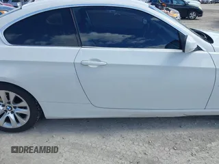 2013 BMW 3 Series 328i xDrive with VIN WBAKF3C52DJ385588, listed as a IAAI auction lot 41892255 with 150,061 mi miles. Bid and sale history available at carsss.com. Image 13.