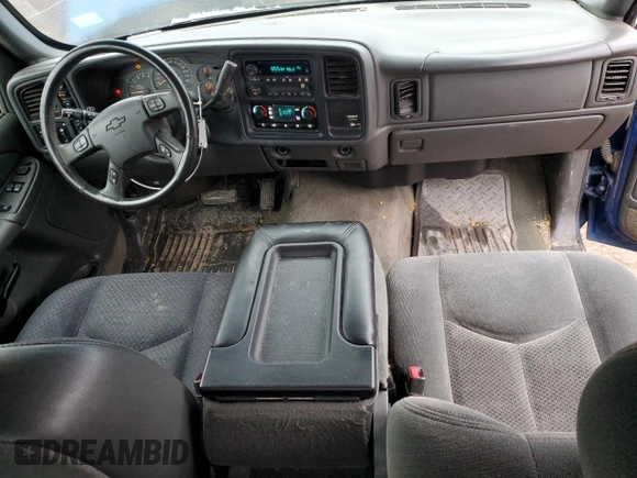 2004 Chevrolet Silverado 1500 with VIN 1GCEK19TX4E196850, listed as a Copart auction lot 43397015 with 156,773 mi miles and Salvage Title. Bid and sale history available at DreamBid. Image 8.
