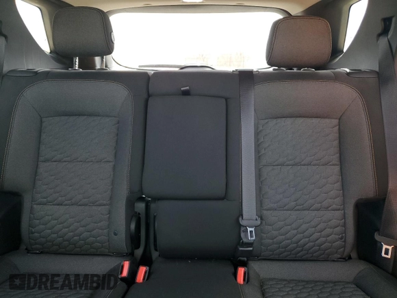 2019 Chevrolet Equinox LT with VIN 2GNAXKEV1K6107138, listed as a Copart auction lot 50838785 with 33,006 mi miles and Salvage Title. Bid and sale history available at DreamBid. Image 10.