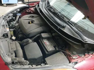 2013 Hyundai Elantra с VIN KMHD35LE0DU075580, выставлен на аукционе IAAI как лот 43397752 с пробегом 102 192 миль миль и . История ставок и продаж доступна на DreamBid. Изображение 13.