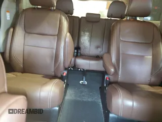 2018 Toyota Sienna XLE with VIN 5TDDZ3DC9JS204307, listed as a Copart auction lot 57327715 with 70,886 mi miles and Salvage title. Bid and sale history available at DreamBid. Image 10.