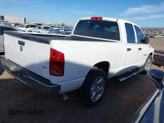2006 Dodge 1500 SLT with VIN 1D7HA18N86S602217, listed as a IAAI auction lot 42067146 with 200,017 mi miles and . Bid and sale history available at carsss.com. Image 4.