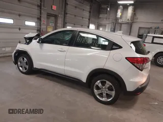 2021 Honda HR-V LX with VIN 3CZRU6H39MM734422, listed as a IAAI auction lot 41830761 with 46,260 mi miles. Bid and sale history available at carsss.com. Image 3.
