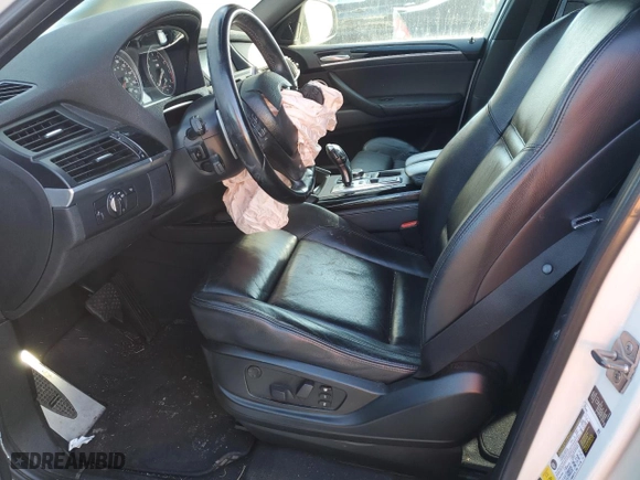 2012 BMW X6 M with VIN 5YMGZ0C56CLL29503, listed as a Copart auction lot 89285075 with 0 mi miles and Salvage Title. Bid and sale history available at carsss.com. Image 7.