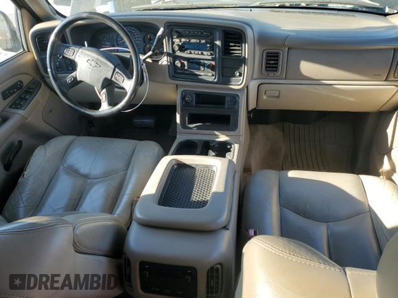 2005 Chevrolet Avalanche LS z VIN 3GNEC12Z85G181745, wystawiony jako Copart lot #49137995 z przebiegiem 201 187 mil mil oraz Szkoda całkowita • Salvage title. Historia ofert i sprzedaży dostępna na DreamBid. Obrazek 8.