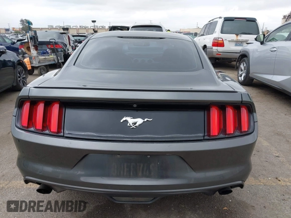 2016 Ford Mustang EcoBoost z VIN 1FA6P8TH4G5290350, wystawiony jako IAAI lot #42195141 z przebiegiem 98 495 mil mil oraz . Historia ofert i sprzedaży dostępna na DreamBid. Obrazek 16.