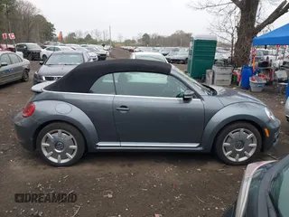 2019 Volkswagen Beetle S with VIN 3VW5DAAT6KM505210, listed as a IAAI auction lot 42084818 with 24 mi miles and . Bid and sale history available at DreamBid. Image 13.
