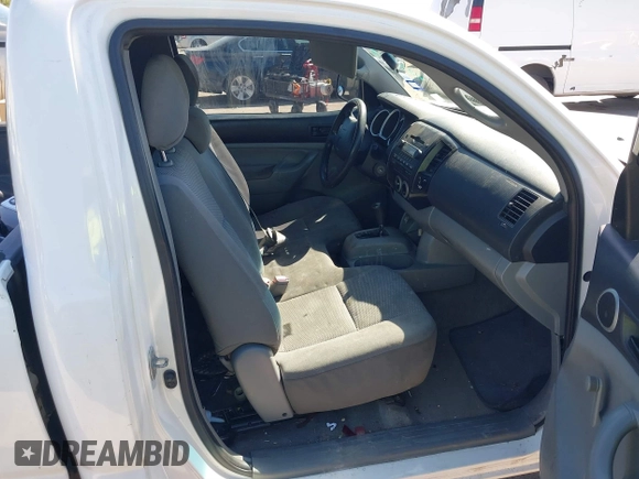 2006 Toyota Tacoma with VIN 5TENX22N86Z274786, listed as a IAAI auction lot 41852449 with 273,174 mi miles. Bid and sale history available at carsss.com. Image 5.