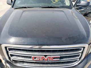 2017 GMC Yukon XL SLT z VIN 1GKS2GKC5HR192501, wystawiony jako Copart lot #52817985 z przebiegiem 320 100 mil mil oraz Czysty tytuł • Clean title. Historia ofert i sprzedaży dostępna na DreamBid. Obrazek 12.