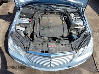 2013 Mercedes-Benz E-Class E 350 Luxury with VIN WDDHF8JB5DA673534, listed as a IAAI auction lot 41699534 with 120,173 mi miles. Bid and sale history available at carsss.com. Image 10.