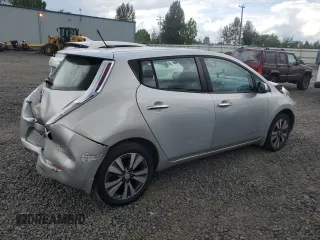 2013 Nissan LEAF SL with VIN 1N4AZ0CP1DC408021, listed as a Copart auction lot 58260915 with 111,310 mi miles and Salvage title. Bid and sale history available at DreamBid. Image 3.