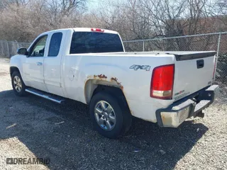 2011 GMC Sierra 1500 SLE with VIN 1GTR2VE38BZ355160, listed as a IAAI auction lot 41824743 with 214,406 mi miles. Bid and sale history available at carsss.com. Image 3.