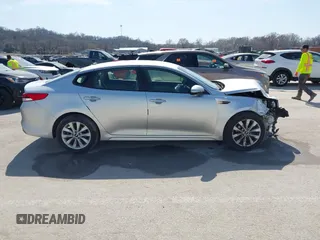2016 Kia Optima LX with VIN 5XXGT4L32GG009150, listed as a IAAI auction lot 41761139 with 114,081 mi miles. Bid and sale history available at carsss.com. Image 13.