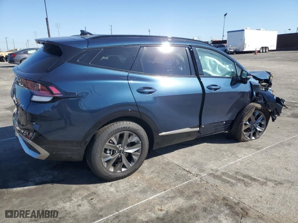 2025 Kia Sportage Hybrid SX-Prestige with VIN KNDPXCDG5S7181173, listed as a Copart auction lot 46571485 with 2,232 mi miles and Salvage Title. Bid and sale history available at carsss.com. Image 3.