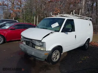 2005 Chevrolet Astro Cargo Van with VIN 1GCDM19X15B114841, listed as a IAAI auction lot 40948571 with NaN miles. Bid and sale history available at carsss.com. Image 17.