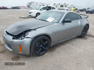 2006 Nissan 350Z Touring z VIN JN1AZ34D16M305097, wystawiony jako IAAI lot #42236936 z przebiegiem 183 291 mil mil oraz . Historia ofert i sprzedaży dostępna na DreamBid. Obrazek 2.