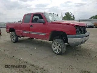 2005 Chevrolet Silverado 1500 LS z VIN 2GCEC19T351242468, wystawiony jako Copart lot #53375425 z przebiegiem 192 994 mil mil oraz Szkoda całkowita • Salvage title. Historia ofert i sprzedaży dostępna na DreamBid. Obrazek 11.