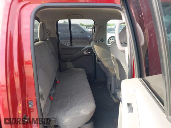 2014 Nissan Frontier SV with VIN 1N6AD0ER0EN749033, listed as a IAAI auction lot 42036166 with 152,276 mi miles and . Bid and sale history available at DreamBid. Image 8.