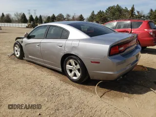 2013 Dodge Charger SE z VIN 2C3CDXBG4DH689616, wystawiony jako Copart lot #52802325 z przebiegiem 91 471 mil mil oraz Szkoda całkowita • Salvage title. Historia ofert i sprzedaży dostępna na DreamBid. Obrazek 2.