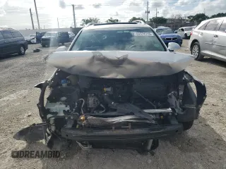 2009 Volkswagen Passat Komfort with VIN WVWXK73C09E140427, listed as a Copart auction lot 60374115 with 113,923 mi miles and Salvage title. Bid and sale history available at DreamBid. Image 5.