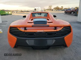 2016 McLaren 650S z VIN SBM11FAA8GW005859, wystawiony jako Copart lot #83104094 z przebiegiem Nie podano mil oraz Nie do naprawy. Historia ofert i sprzedaży dostępna na DreamBid. Obrazek 6.