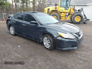2017 Nissan Altima SL z VIN 1N4AL3APXHC225518, wystawiony jako IAAI lot #41915769 z przebiegiem 105 917 mil mil oraz . Historia ofert i sprzedaży dostępna na DreamBid. Obrazek 1.