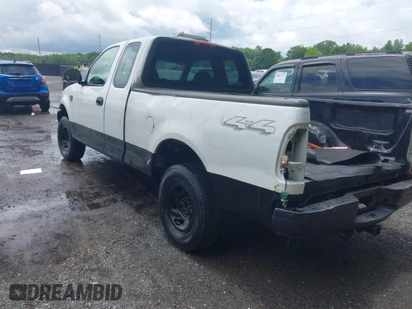 2004 Ford F-150 XL with VIN 2FTRX18W64CA04330, listed as a IAAI auction lot 42656922 with 165,327 mi miles and . Bid and sale history available at DreamBid. Image 3.