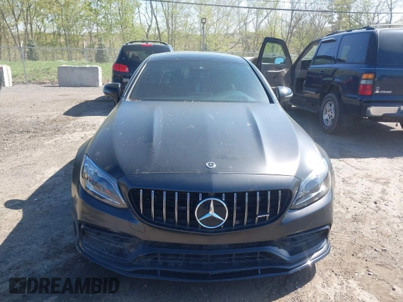2019 Mercedes-Benz C 63 S AMG with VIN WDDWJ8HBXKF845181, listed as a IAAI auction lot 42147743 with 39,430 mi miles and . Bid and sale history available at DreamBid. Image 12.