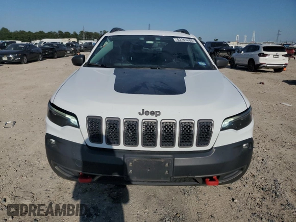 2019 Jeep Cherokee Trailhawk with VIN 1C4PJMBX9KD139200, listed as a Copart auction lot 52249605 with 71,879 mi miles and Salvage title. Bid and sale history available at DreamBid. Image 5.