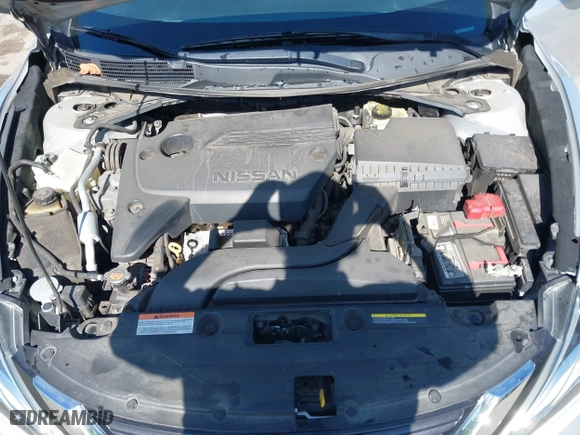 2017 Nissan Altima 2.5 SR with VIN 1N4AL3AP5HC213504, listed as a IAAI auction lot 41944535 with 71,159 mi miles. Bid and sale history available at carsss.com. Image 10.
