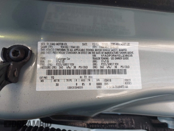 2014 Ford Focus Electric z VIN 1FADP3R41EL238035, wystawiony jako IAAI lot #41975546 z przebiegiem 72 873 mil mil oraz . Historia ofert i sprzedaży dostępna na DreamBid. Obrazek 9.