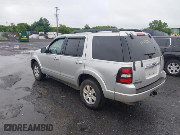 2010 Ford Explorer z VIN 1FMEU7D87AUA69194, wystawiony jako IAAI lot #42521246 z przebiegiem 161 667 mil mil oraz . Historia ofert i sprzedaży dostępna na DreamBid. Obrazek 3.