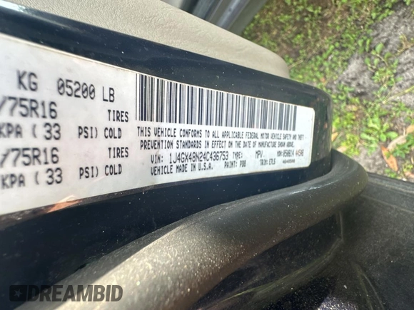2004 Jeep Grand Cherokee Laredo with VIN 1J4GX48N24C436753, listed as a Copart auction lot 48782585 with 114,035 mi miles and Clean title. Bid and sale history available at DreamBid. Image 10.