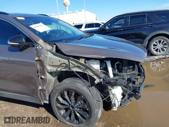 2019 Kia Sorento LX V6 with VIN 5XYPG4A56KG600188, listed as a IAAI auction lot 41347390 with 79,098 mi miles. Bid and sale history available at carsss.com. Image 6.