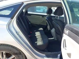 2015 Hyundai Sonata SE z VIN 5NPE24AFXFH167360, wystawiony jako IAAI lot #41959945 z przebiegiem 182 524 mil mil oraz . Historia ofert i sprzedaży dostępna na DreamBid. Obrazek 8.