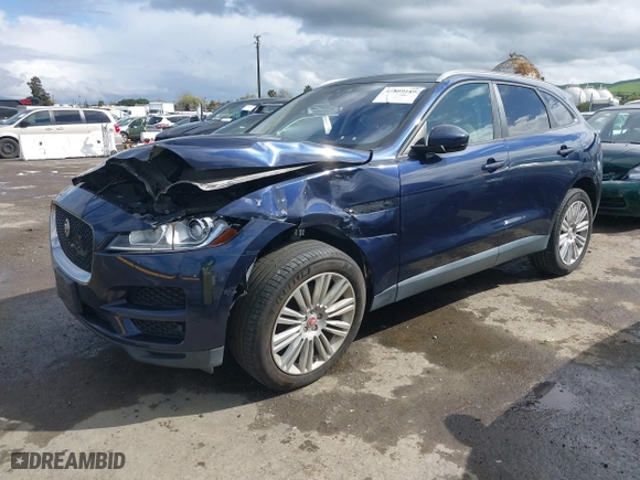 2018 Jaguar F-PACE 25t Premium with VIN SADCJ2FX9JA274582, listed as a IAAI auction lot 41809189 with 54,087 mi miles. Bid and sale history available at carsss.com. Image 17.