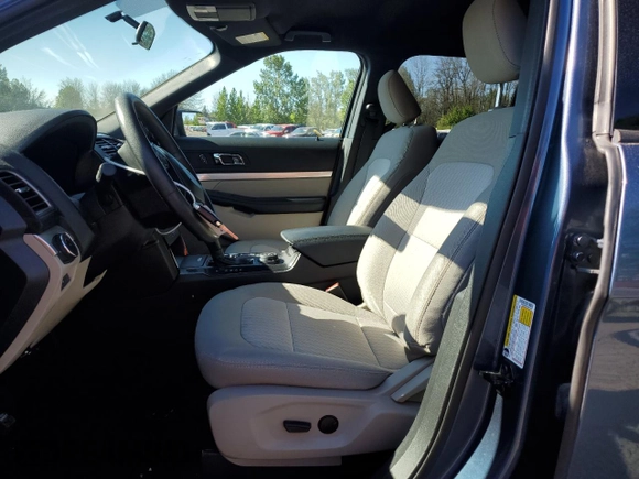 2019 Ford Explorer with VIN 1FM5K8B84KGA19397, listed as a Copart auction lot 54869045 with 37,999 mi miles and Salvage title. Bid and sale history available at DreamBid. Image 7.