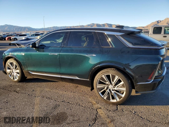 2024 Cadillac LYRIQ Luxury z VIN 1GYKPSRK5RZ106628, wystawiony jako Copart lot #79455674 z przebiegiem 5736 mil mil oraz Szkody całkowita. Historia ofert i sprzedaży dostępna na DreamBid. Obrazek 2.
