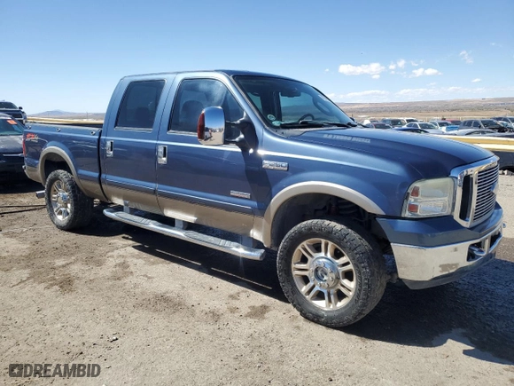 2006 Ford Super Duty F-250 XL with VIN 1FTSW21P76EA34625, listed as a Copart auction lot 47319315 with 217,137 mi miles and Salvage Title. Bid and sale history available at carsss.com. Image 4.