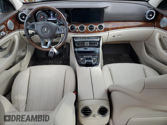 2017 Mercedes-Benz E 300 Luxury with VIN WDDZF4KB9HA119091, listed as a Copart auction lot 47173135 with 35,102 mi miles and Salvage Title. Bid and sale history available at DreamBid. Image 8.