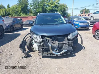 2015 Nissan Rogue SL with VIN 5N1AT2MV1FC852888, listed as a IAAI auction lot 40270127 with 132,354 mi miles and . Bid and sale history available at carsss.com. Image 6.